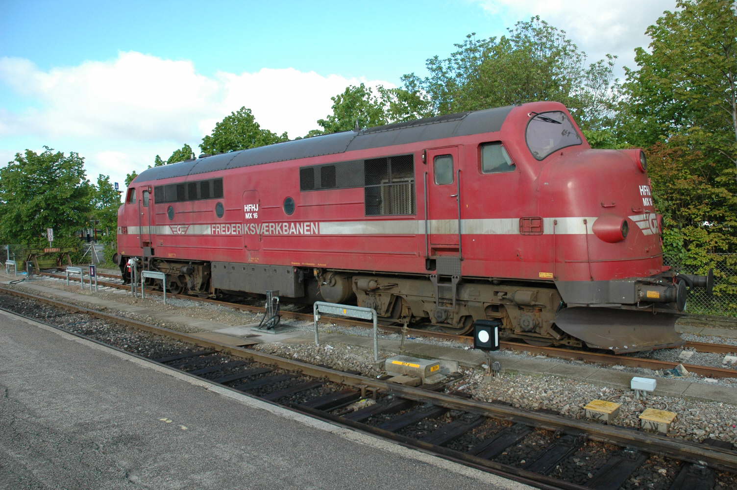 HFHJ MX 16 2