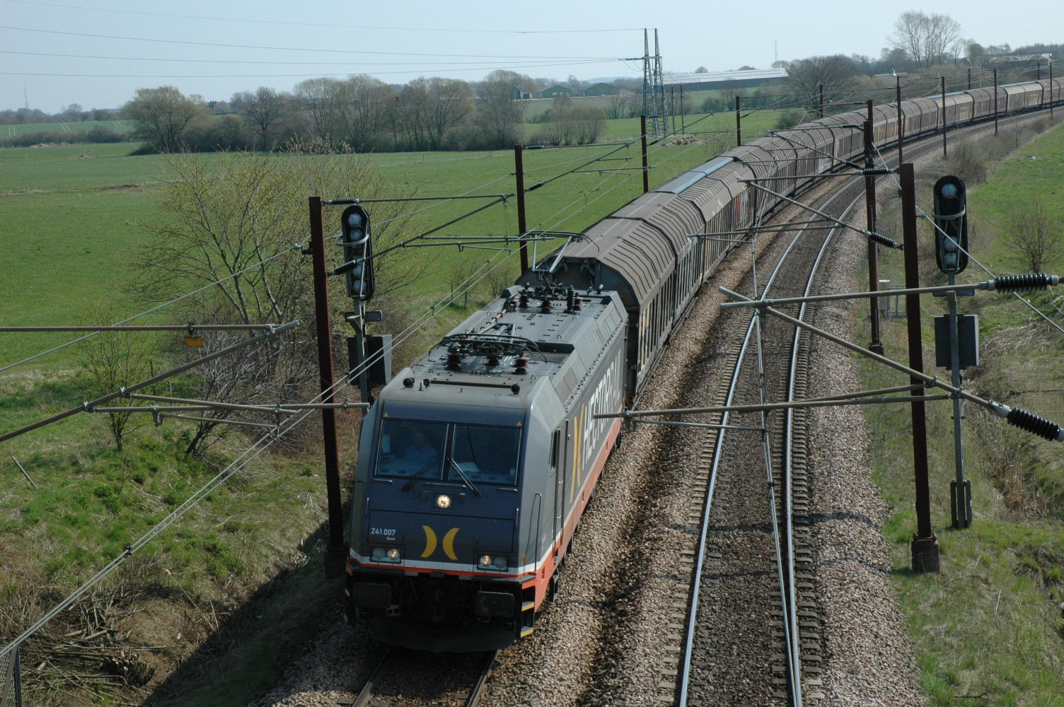 Hectorrail 241007 ved Taulov Den 19-04-2011